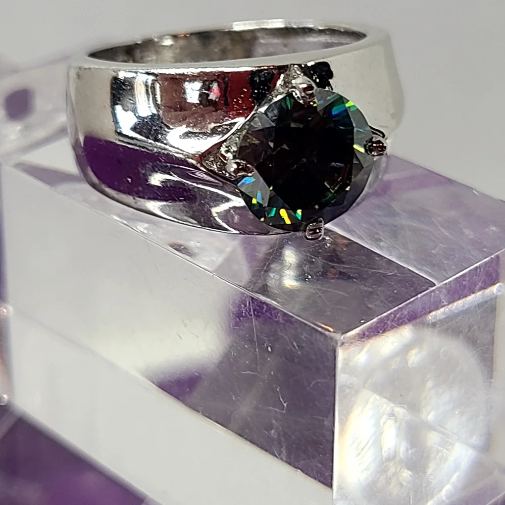 Moissanite 2 Carat Mens/ Unisex Ring